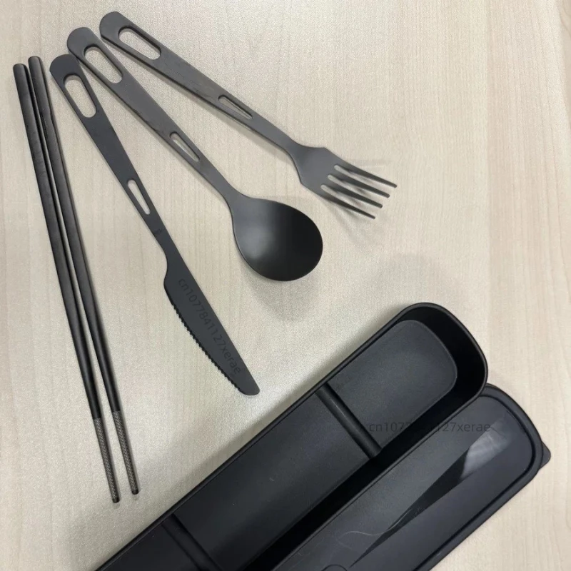 純チタン製黒食器4点セット アウトドアキャンプ用品 ナイフ  - Camping Cooking Set For 4 のレビューと価格
