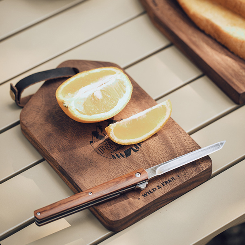 キャンピングカ用カッティングボード木製チョッピングサービング - Camp Cutting Board のレビューと価格