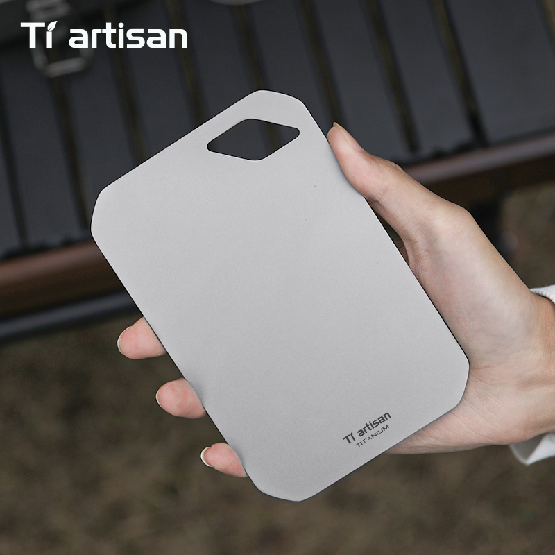 Tiartisan 純チタンミニまな板アウトドアキャンプポー - Camp Cutting Board のレビューと価格